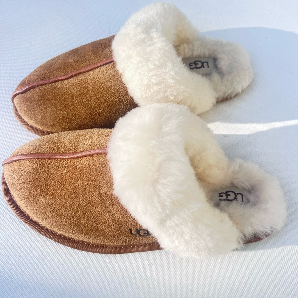 UGG Scuffette slipper mule shoes 6 like new - Picture 2 of 7